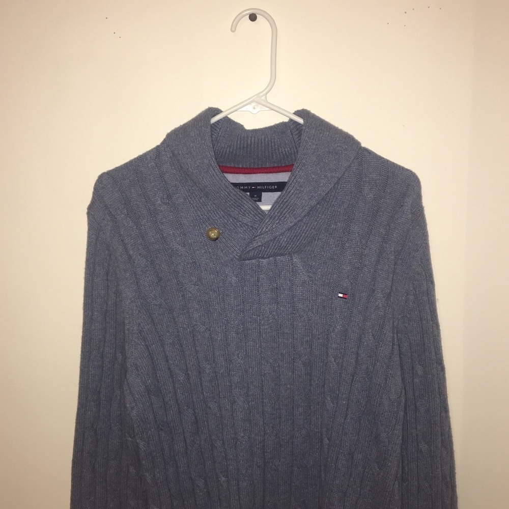 Tommy Hilfiger sweater!